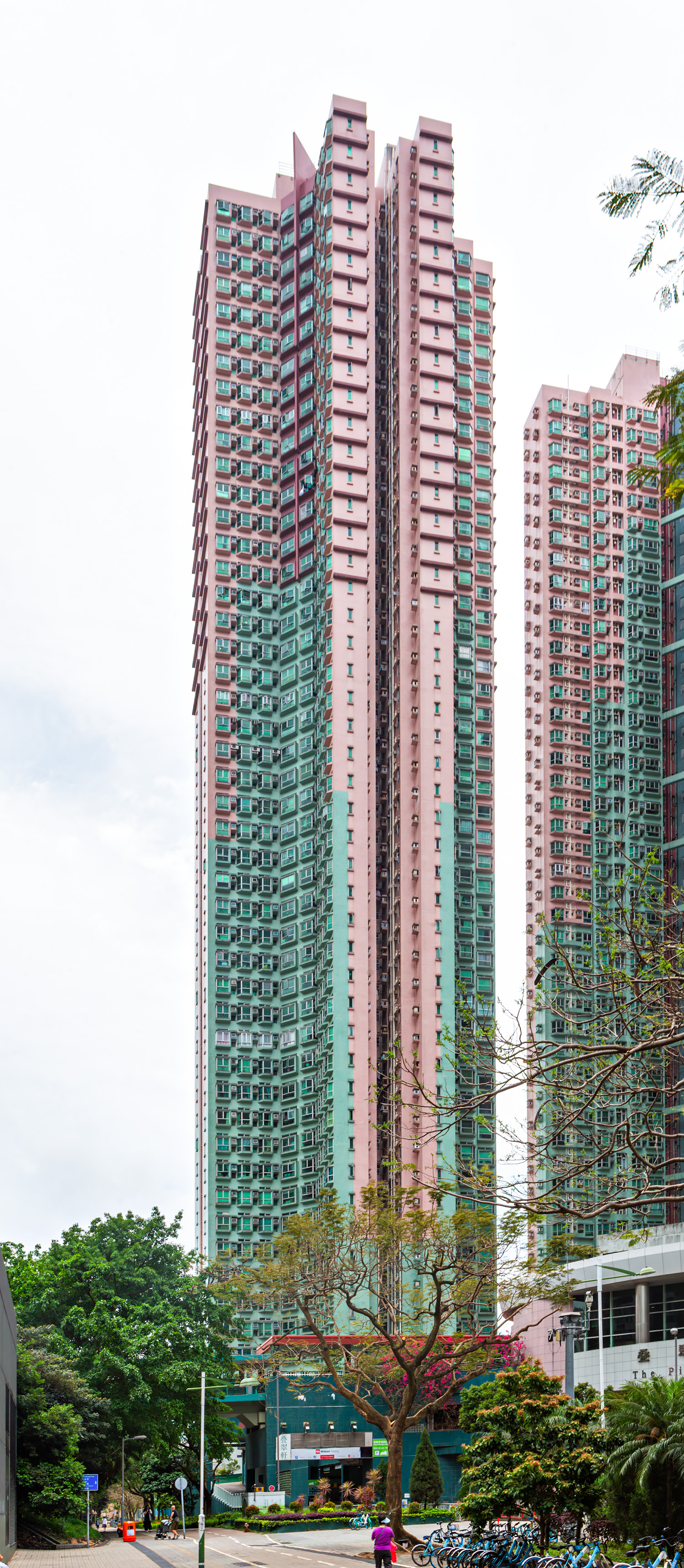 The Pinnacle Block 1, Hong Kong - View from the southeast. © Mathias Beinling